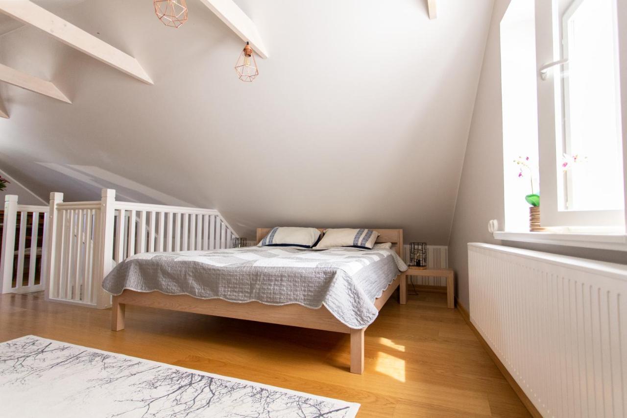 Silbernagel Apartment 쿠레사아레 외부 사진